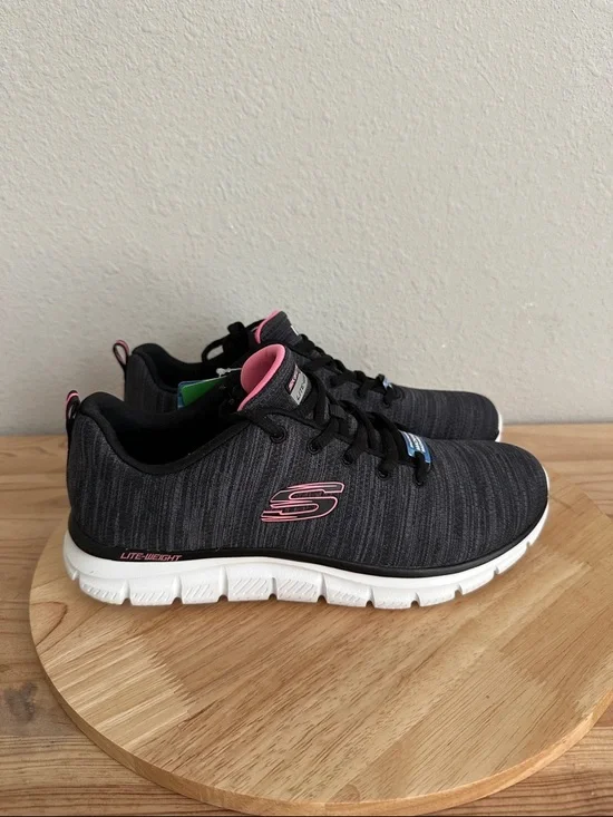 Skechers Track Womens Walking Shoes - Picture 1 of 6